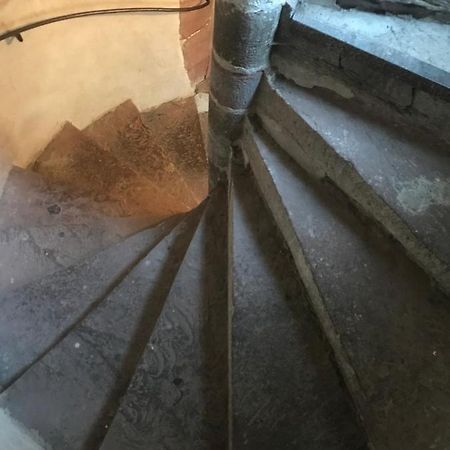 Le 17 Daire Rodez Dış mekan fotoğraf